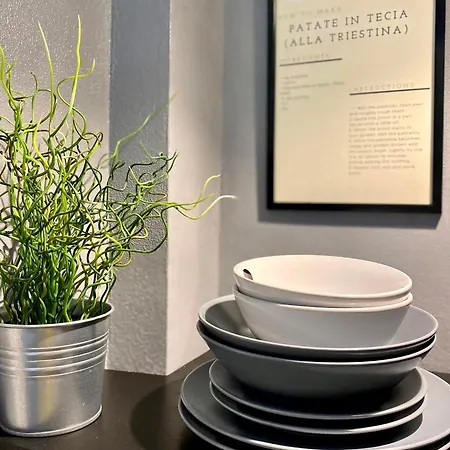 L Essenziale A شقة ترييستي