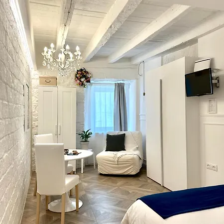 Apartment L Essenziale A *